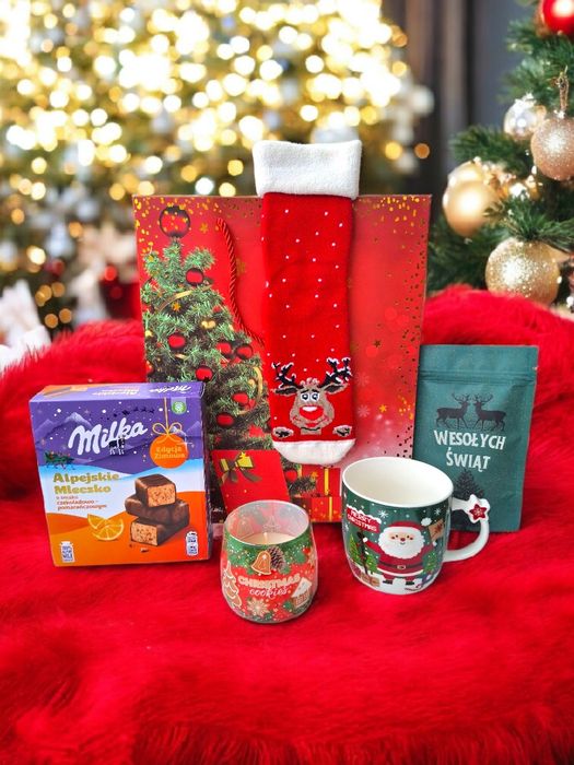 Prezent pod choinkę zestaw-kubek+skarpety+świeca+Milka+herbata+torebka