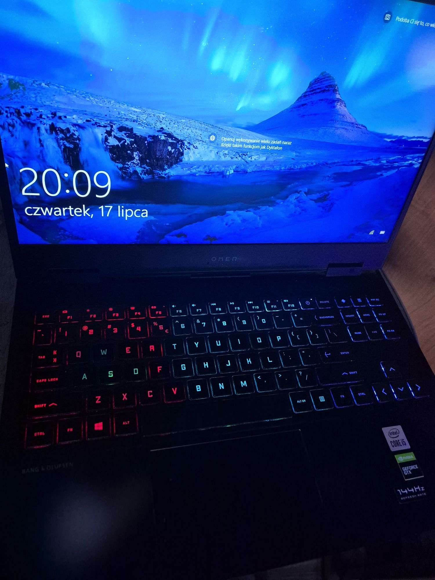 HP OMEN 15 intel-core i5