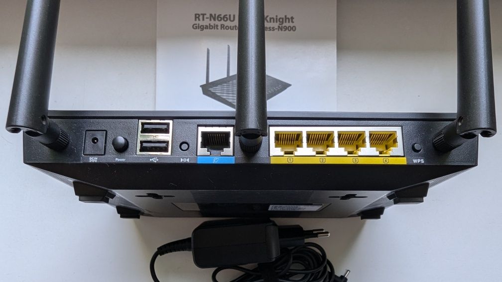 Роутер/маршрутизатор ASUS RT-N66U (2,4 та 5ГГц)
