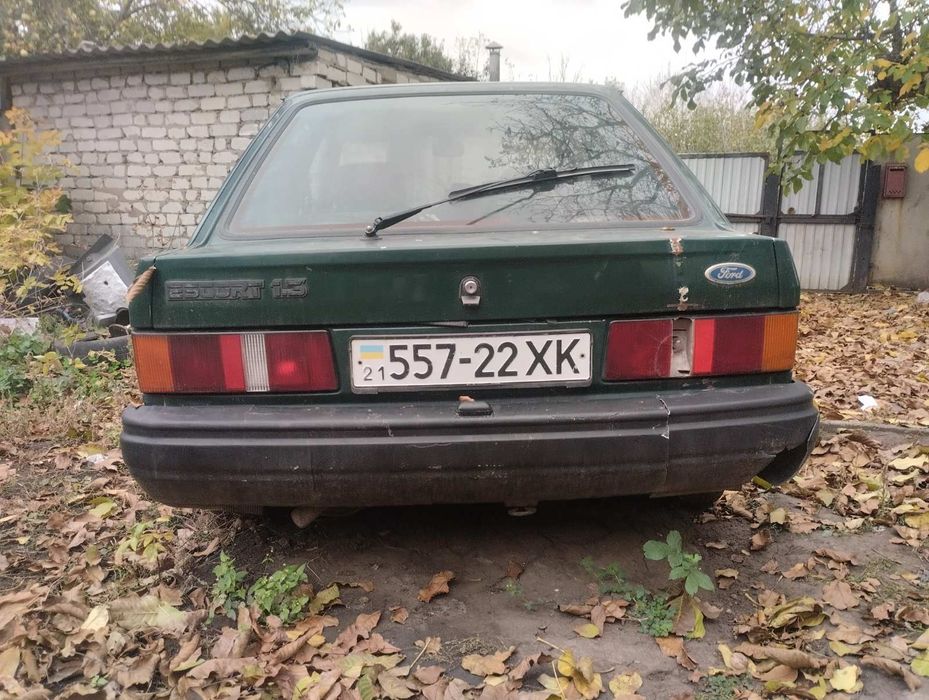 Ford escort 1.3 бензин