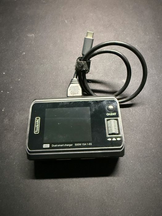 Ładowarka ToolkitRC M6 z kablem USB-C do XT60