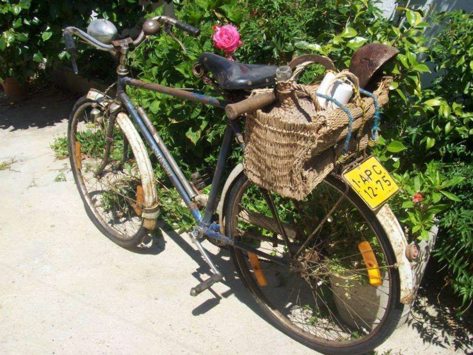 Bicicleta antiga Confersil