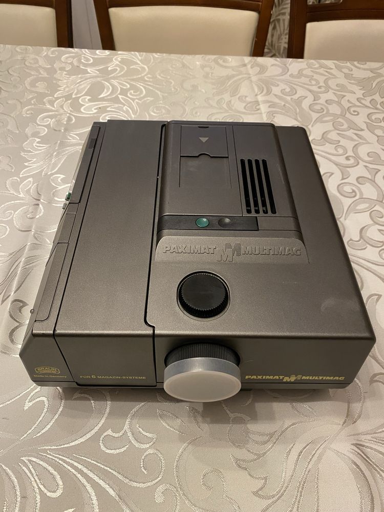 Projektor slajdów Braun Paximat Multimag 5015 AF-S- multisystem!