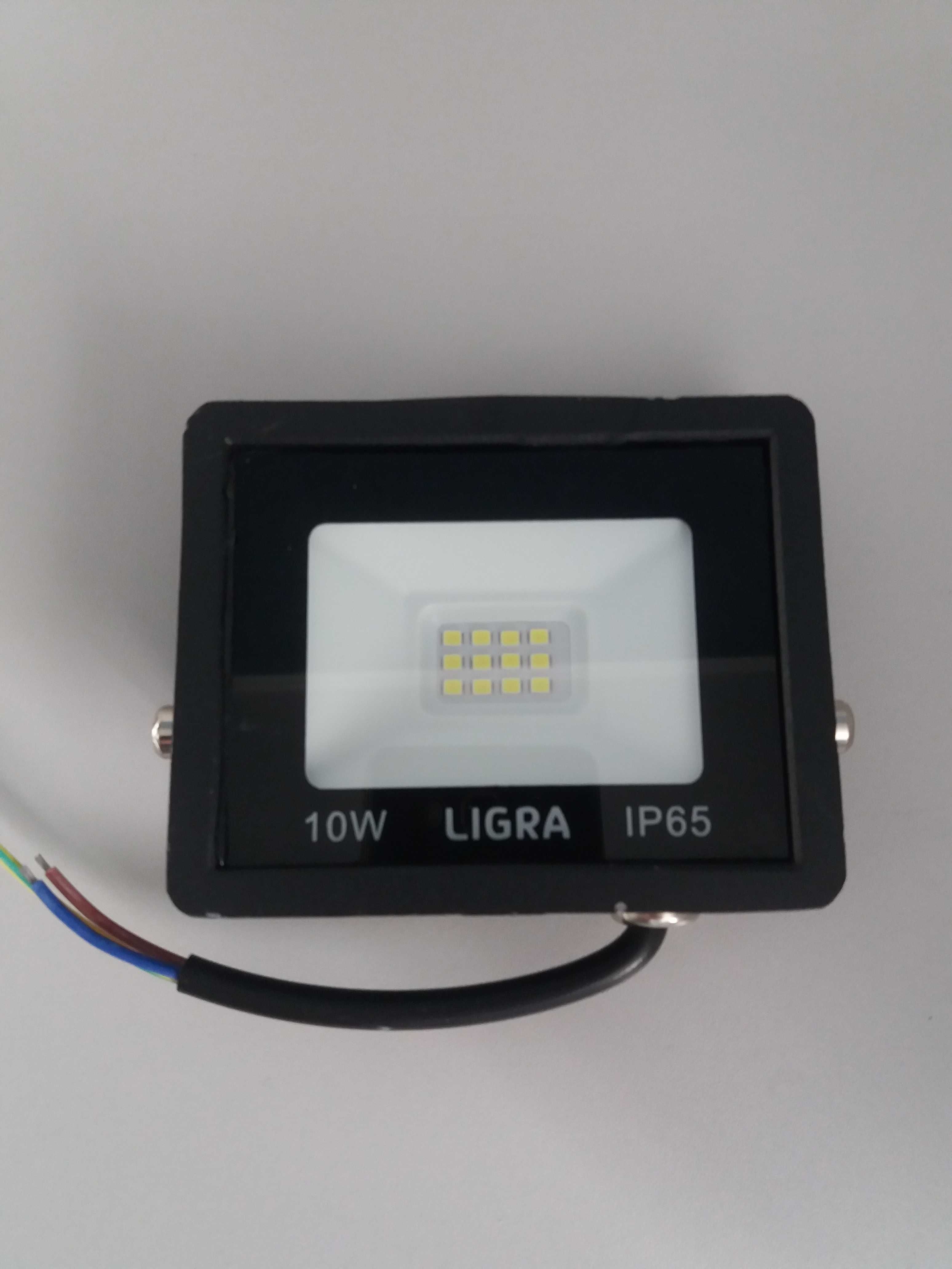 Прожектор светодиодный Ligra 10W и 30W