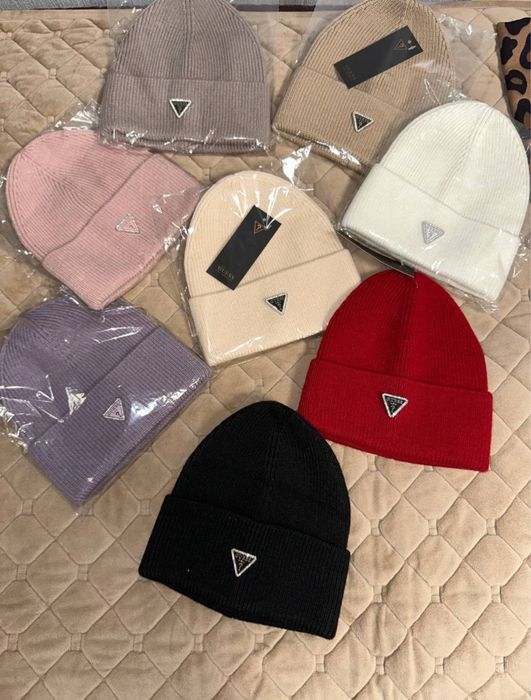 Теплі жіночі шапки Disel || miu miu || Hugo || guess || Loewe