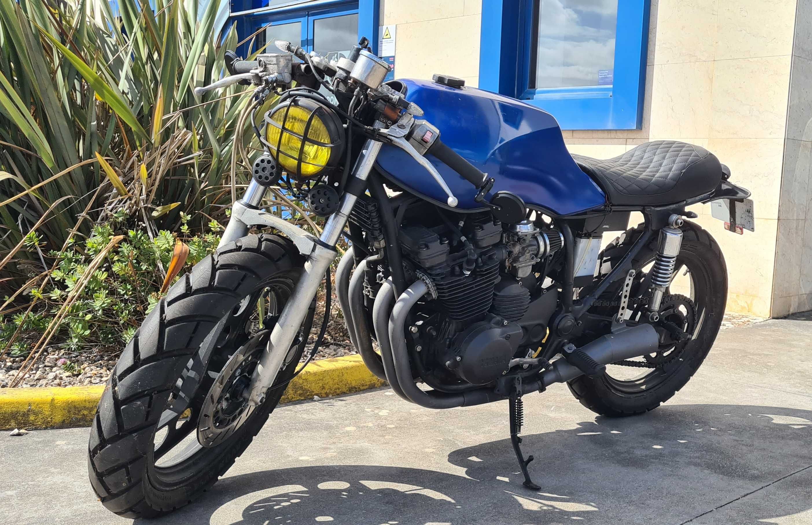 XJ 600 Café racer