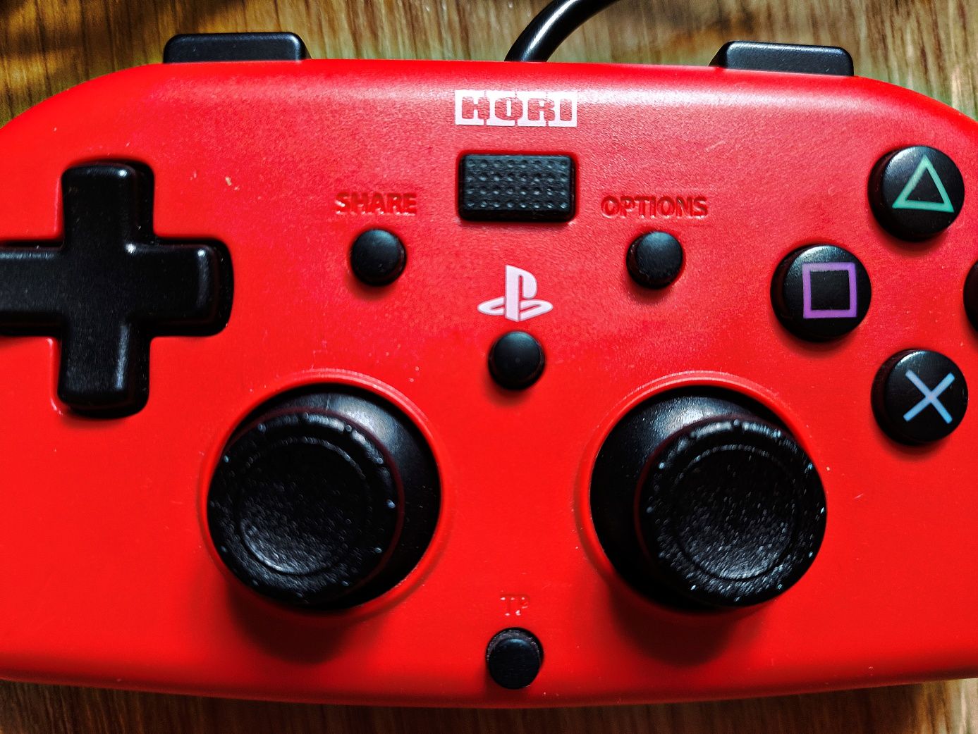 Pad HORI Wired Mini Gamepad (Red) for Playstation®4