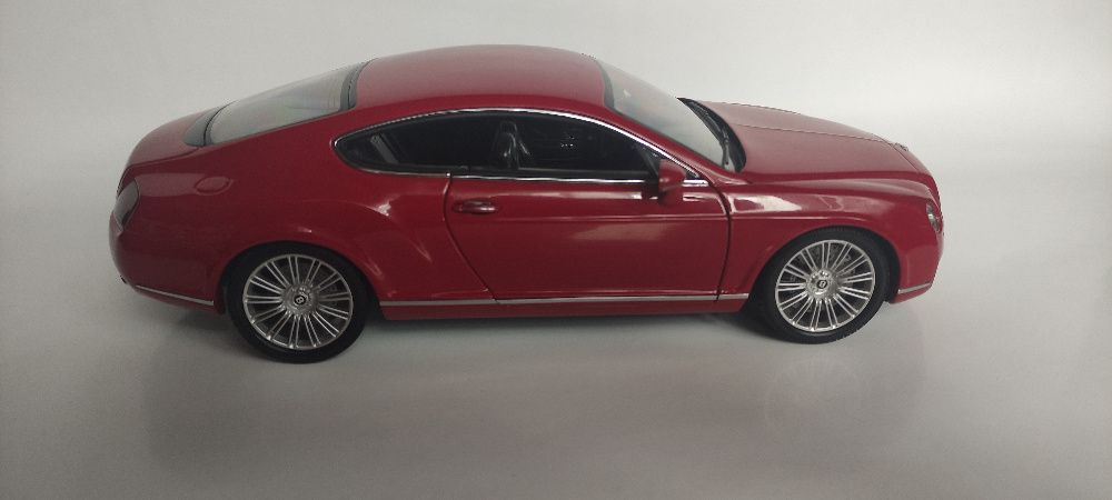 Bentley Continental GT 1/18 Minichamps