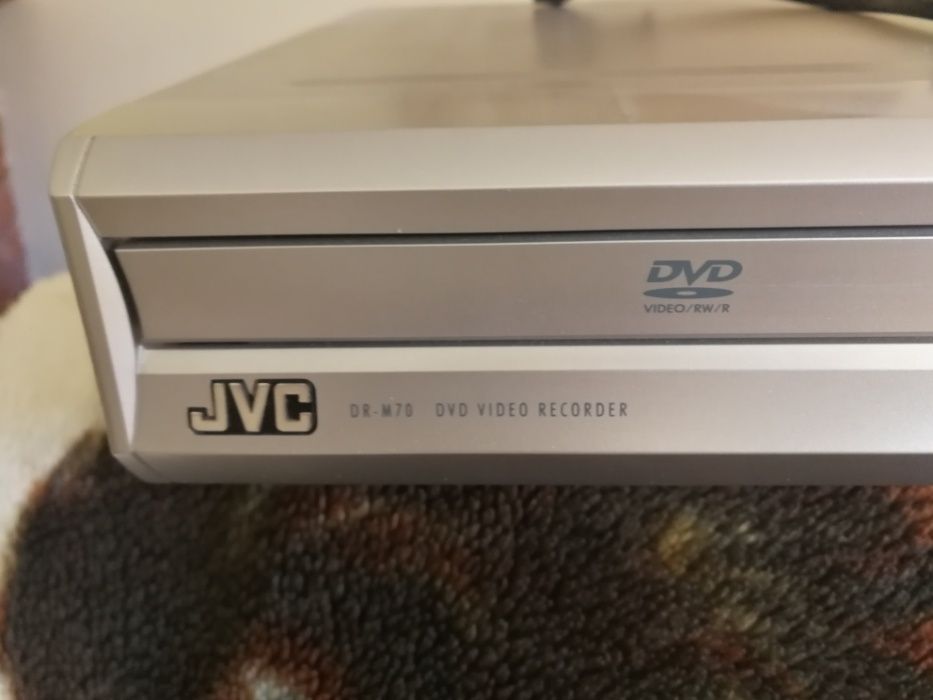 Nagrywarka JVC dr m70