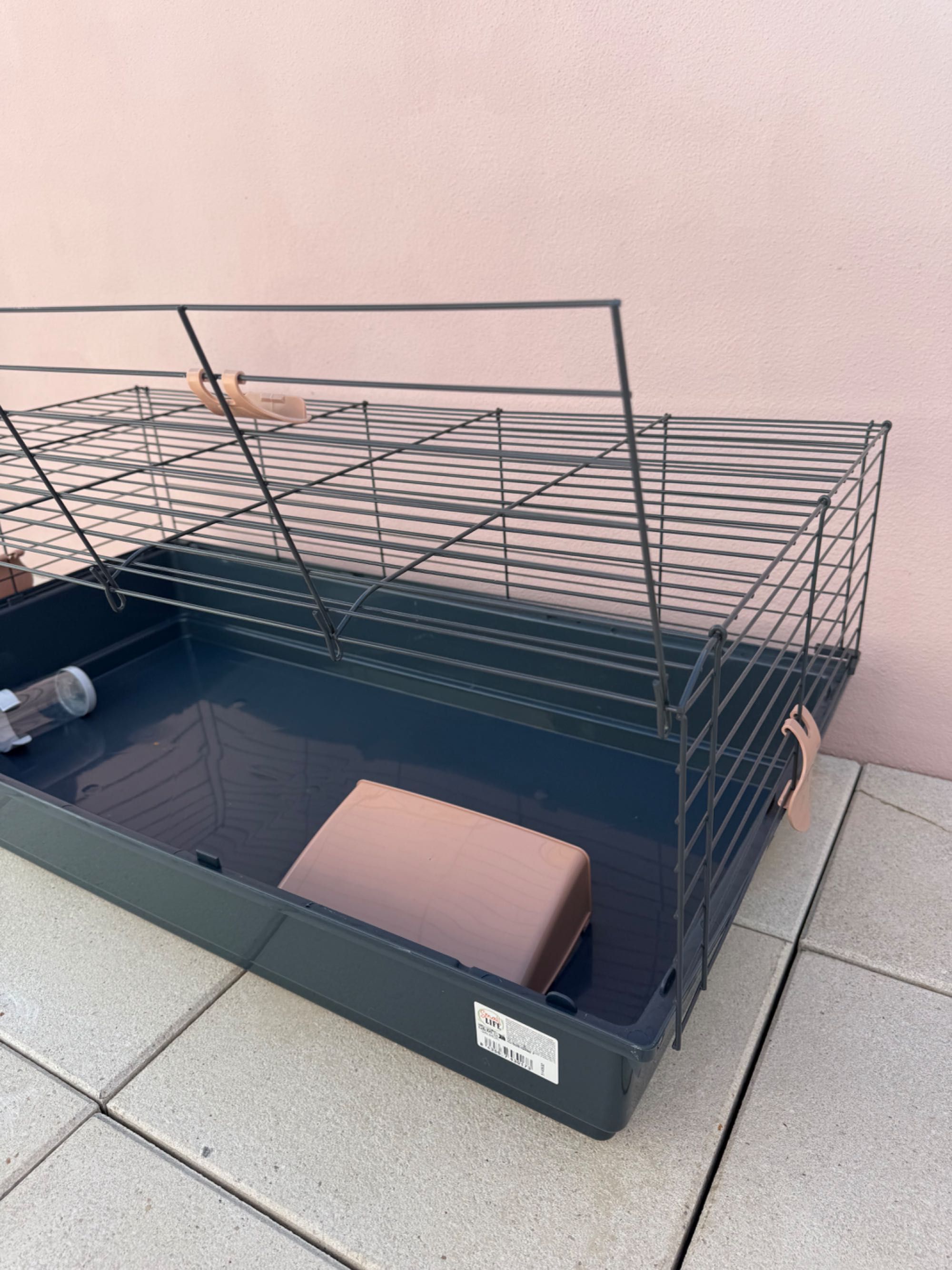 Gaiola para coelho com bebedouro