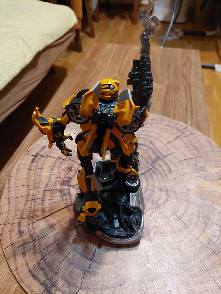 Figurka Transformers Bumblebee