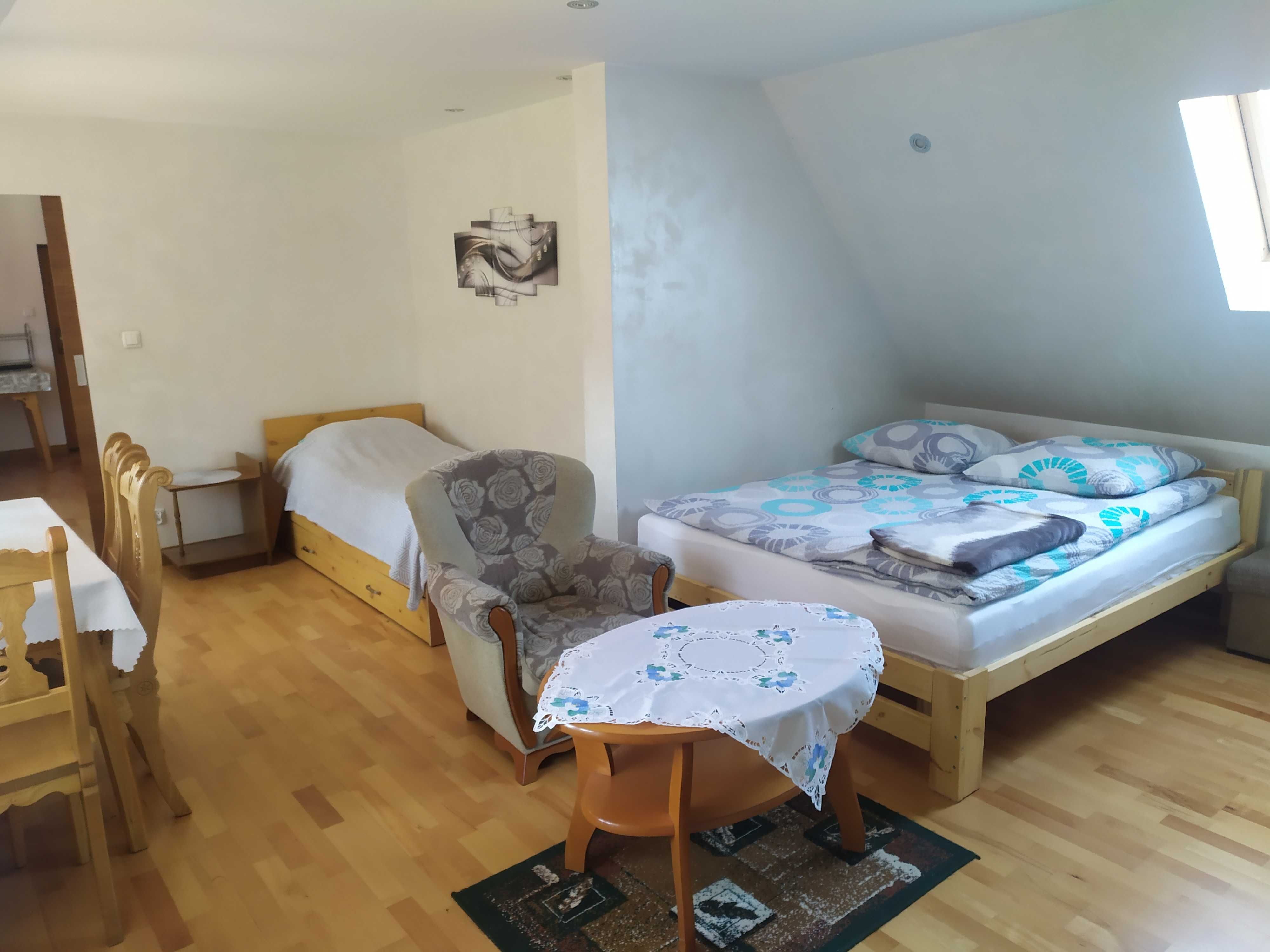 Klimatyzowany apartament dla 2-4 osób z łazienką we Frydmanie