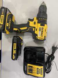 Шуруповерт Dewalt dcd777