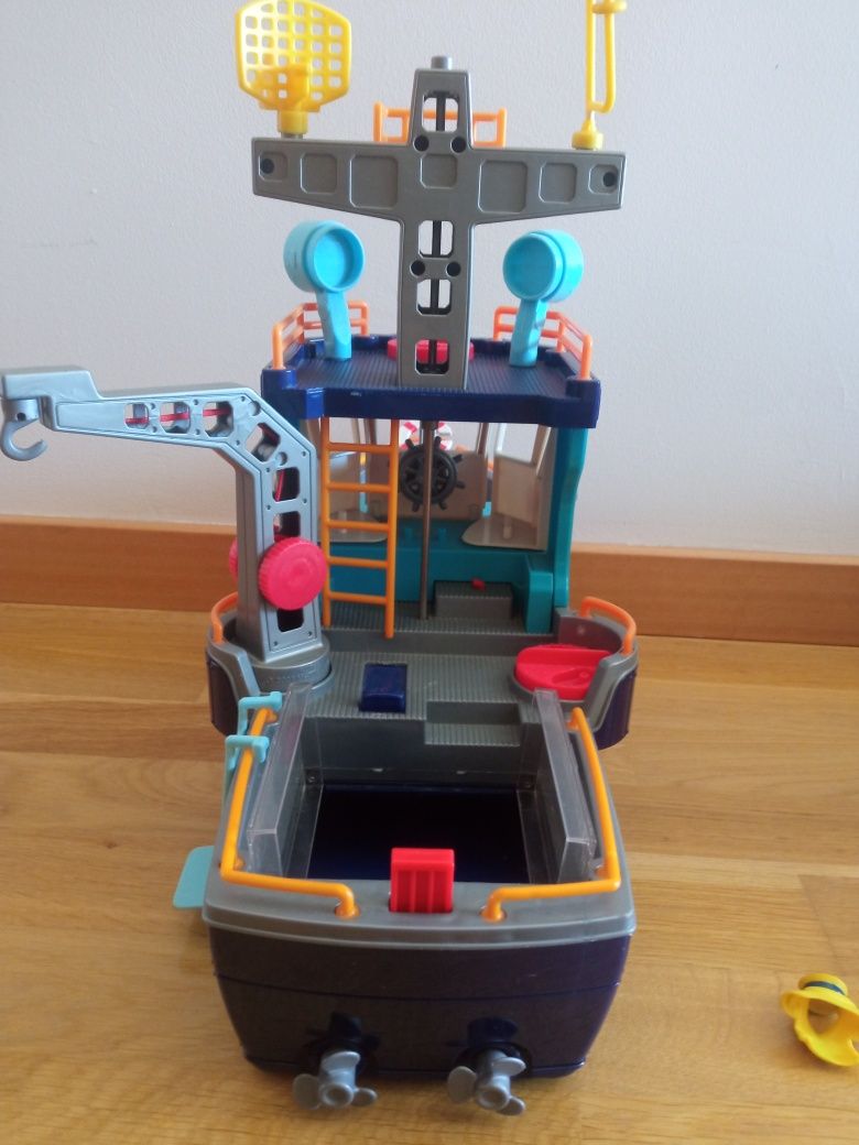 Brinquedo Barco de Pesca