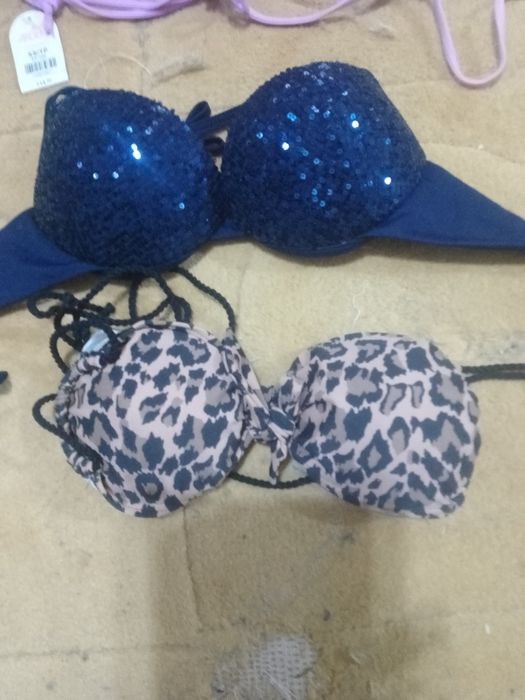 Bikinis  para a praia