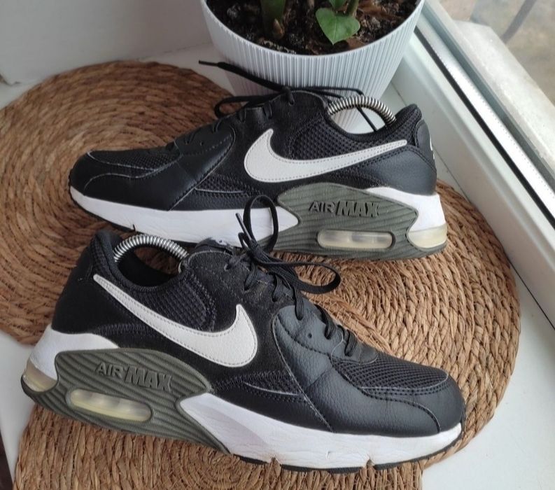 Кроссовки мужские Nike Air Max Excee  !
.