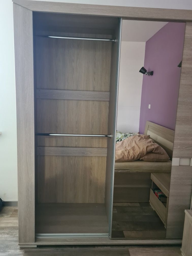 Szafa wolnostojącą meble Wójcik