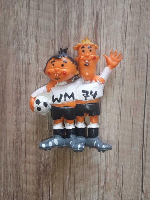 Kolekcjonerska figurka TIP&TAP maskotki Mistrzostw Swiata z 1974 RFN