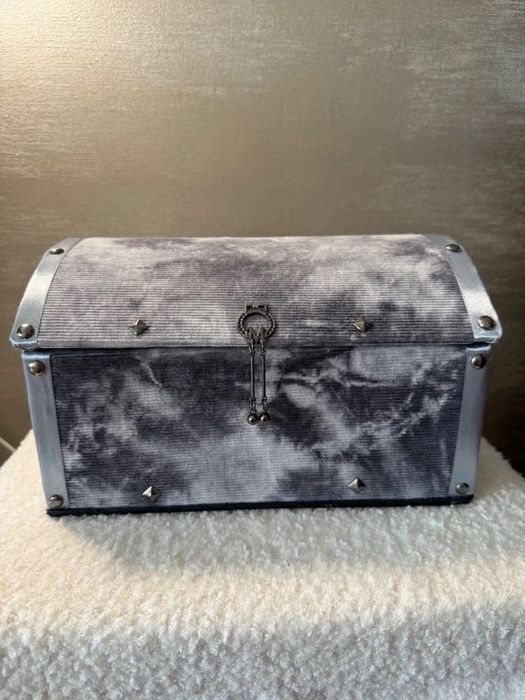 Ręcznie wykonan Kufer