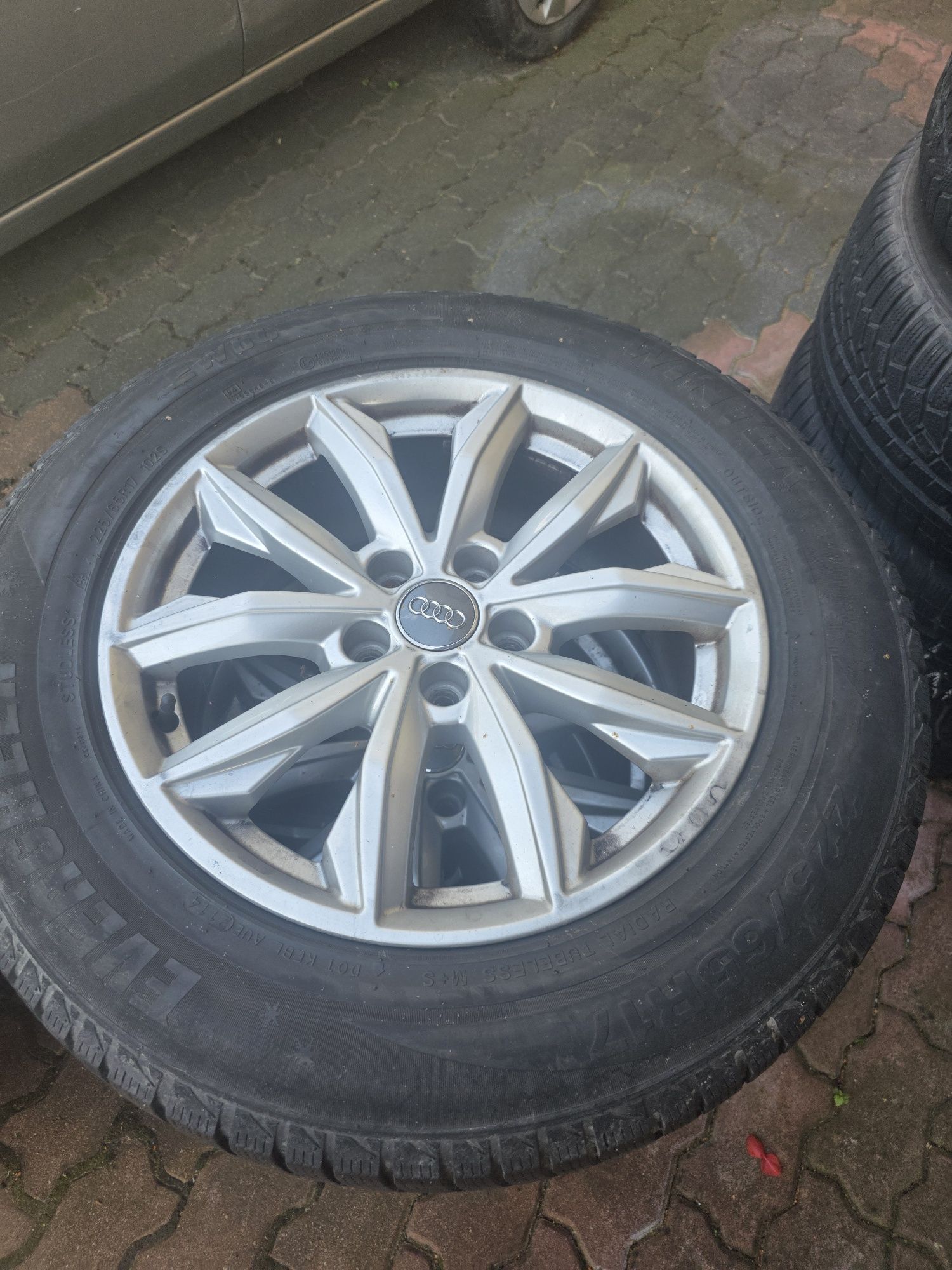 Alufelgi 17 Audi Q5 2019 rok