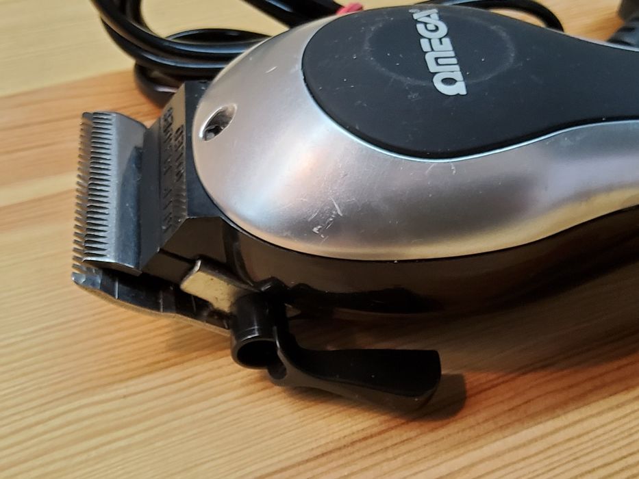 Машинка для стрижки Omega HC-06