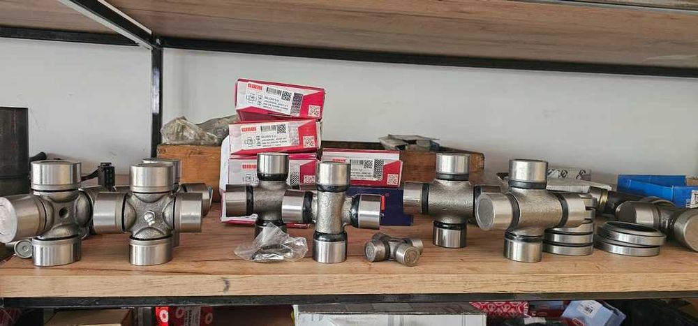 Krzyżak półosi Mercedes Unimog