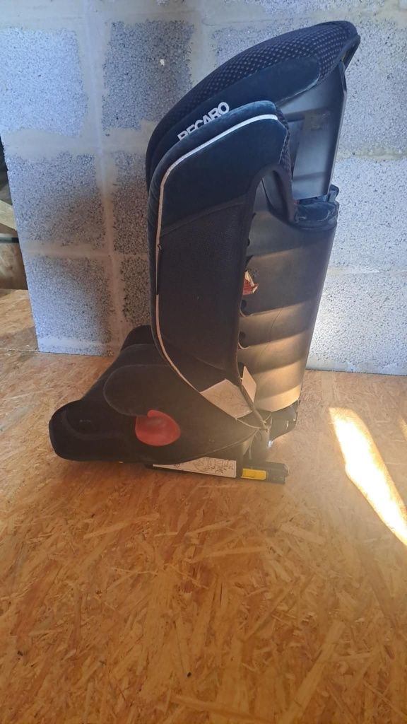 Foteliki Recaro Monza Nova