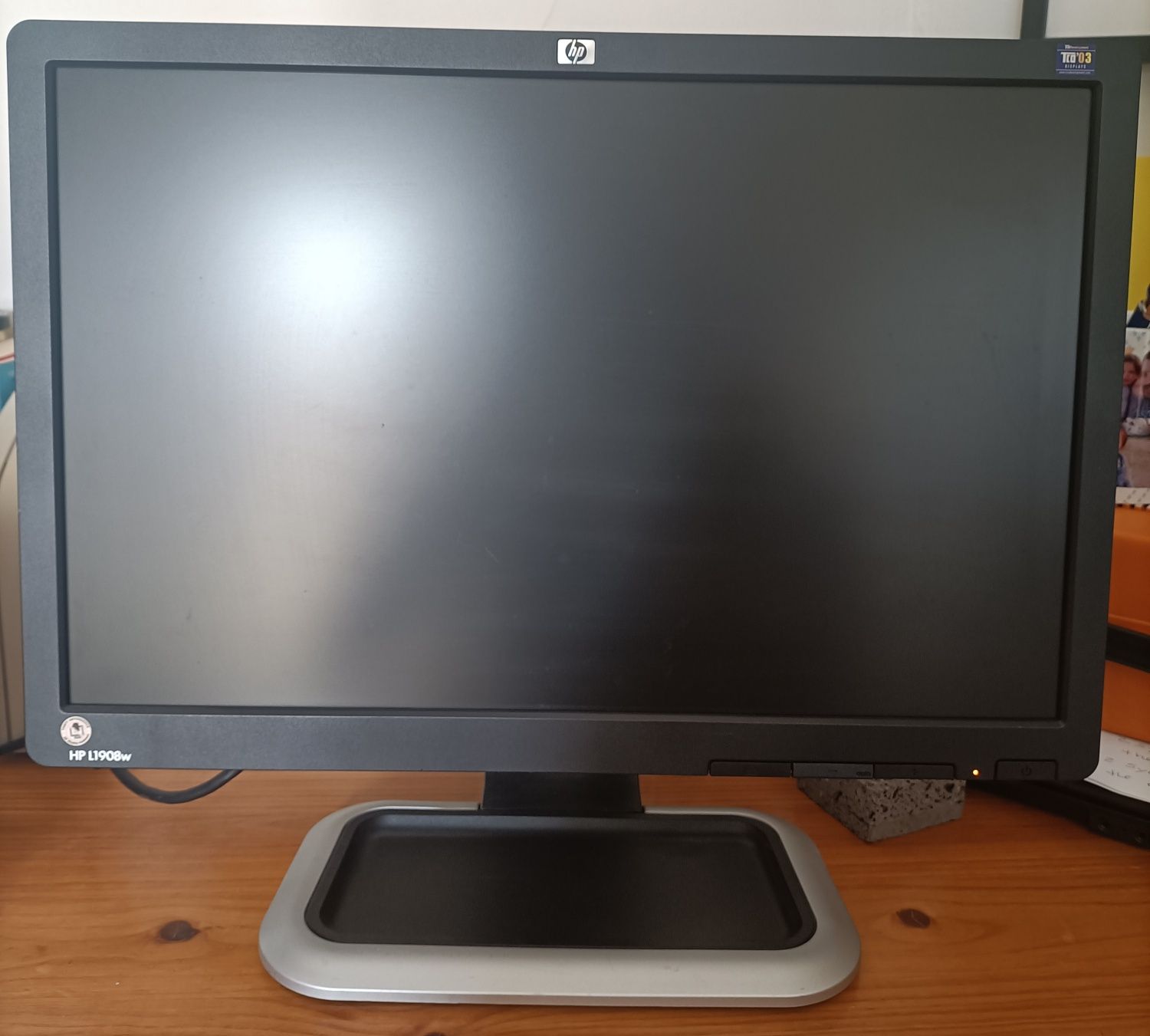 Monitor LCD HP 19'