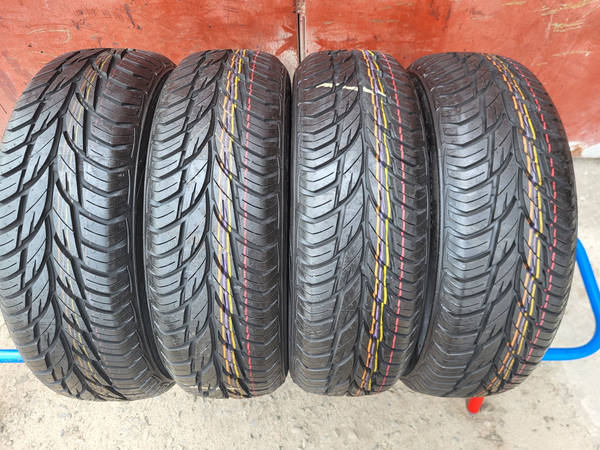 175/65/14 R14 Uniroyal RainExpert 4шт ціна за 1шт шини