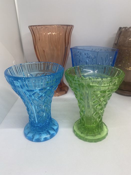 Ваза, цветное стекло, винтаж Европа