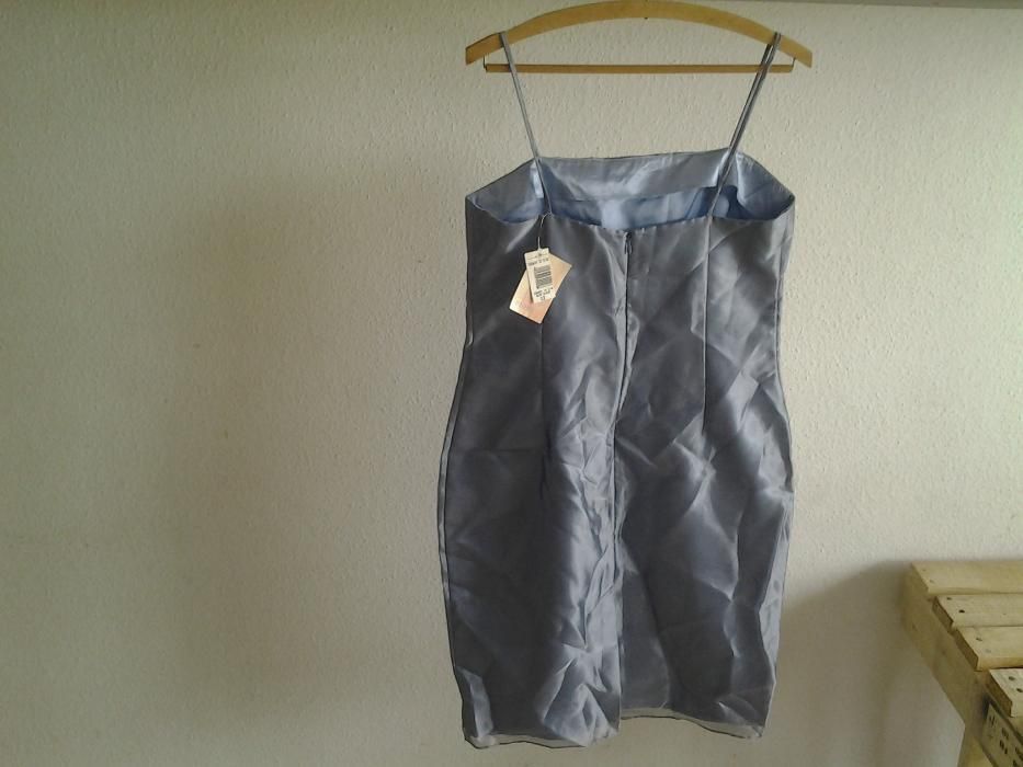 Eleganckie sukienki koktailowe, roz 40, nowe