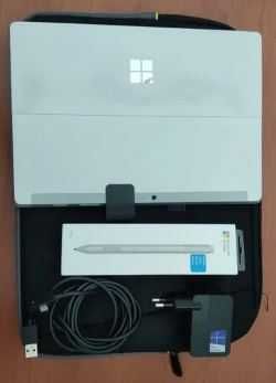 Vendo Microsoft Surface 3 64GB + Sleeve + Pen