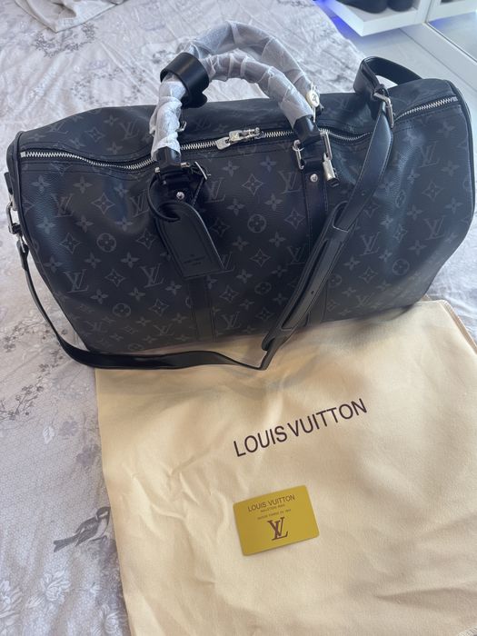 Mala Luis Vuitton de viagem