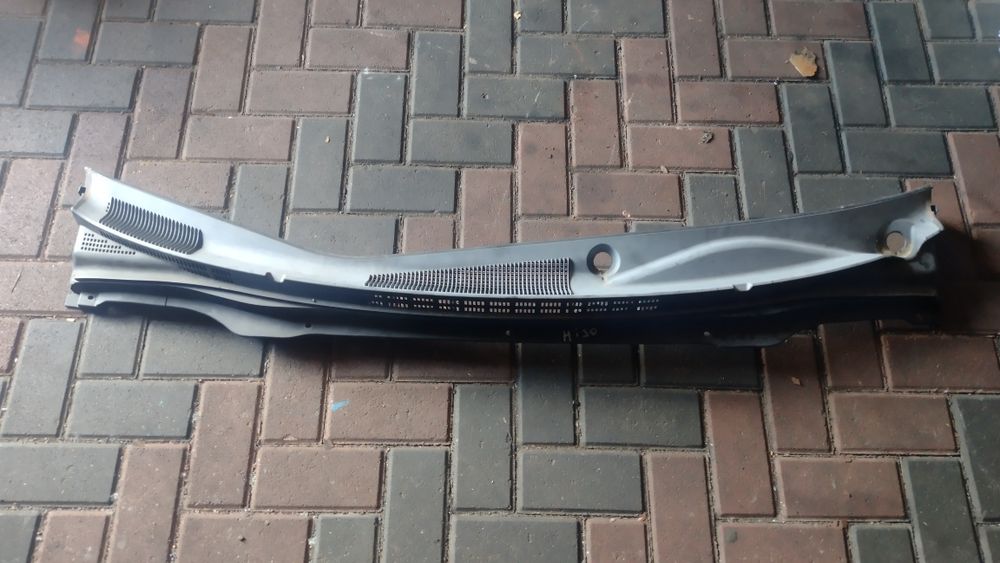 Жабо Hyundai i30 2007-2012.