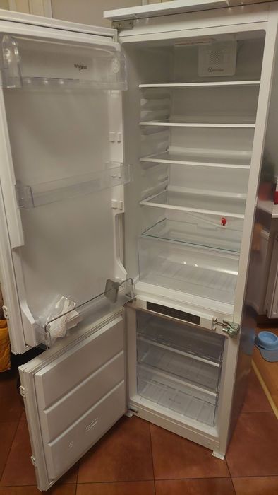 Lodówka do zabudowy Whirpool