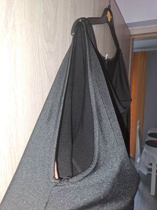 Klasyczna mala czarna r. 40