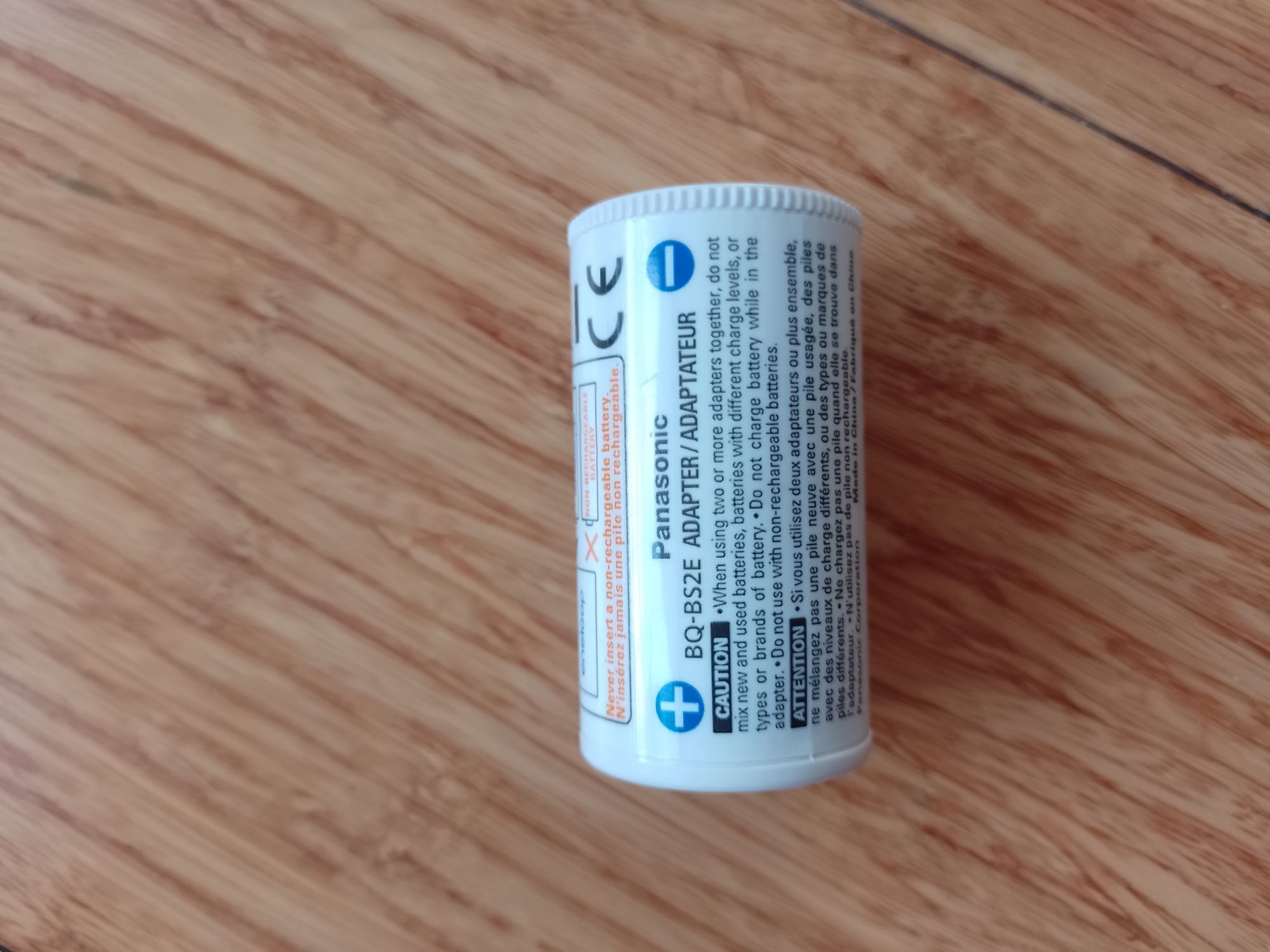 Adapter Panasonic Eneloop - z baterii AA na baterię R14 / Typu C