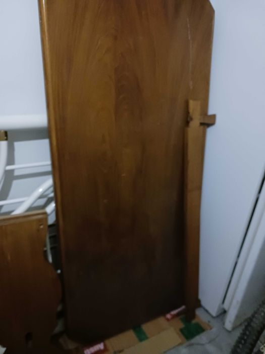 mesa de jantar em bom estado
