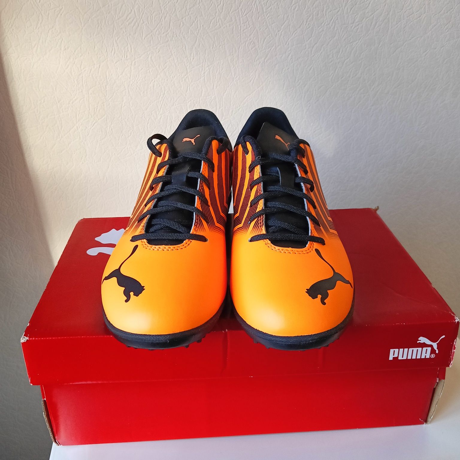 Сороконожки 40-р. Puma Tacto /кросівки, копочки