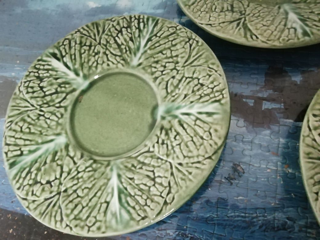 3 pratos vintage - tema folhas - cerâmica das caldas
