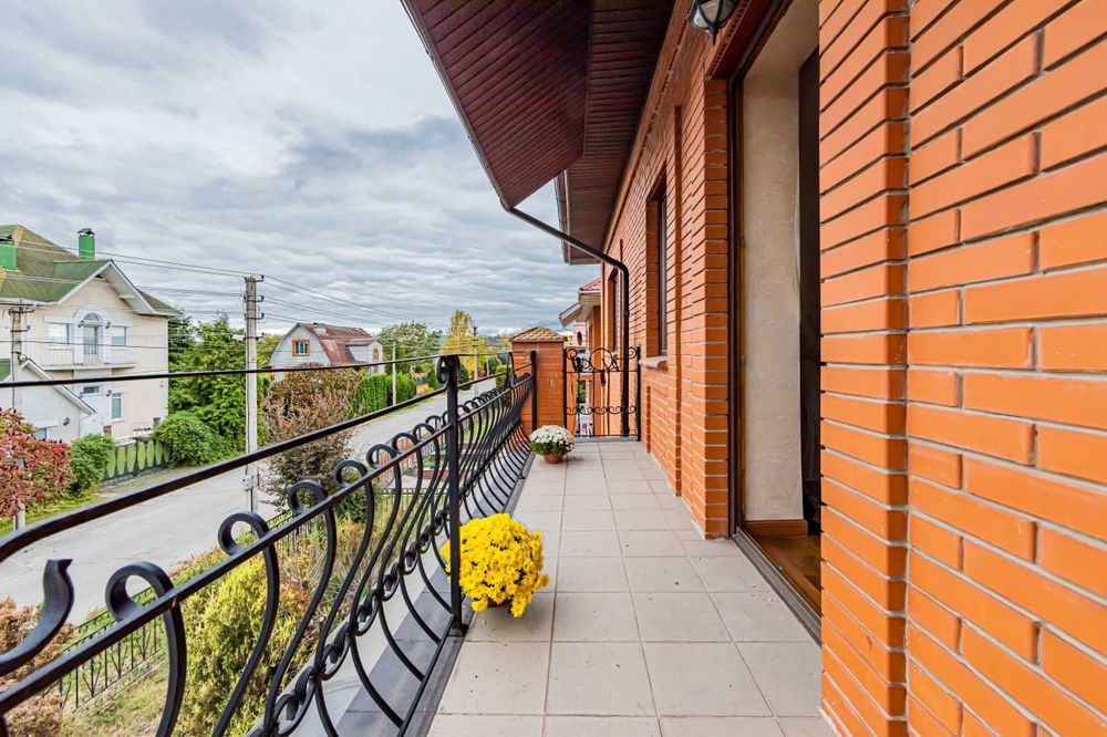 Мала Олександрівка КМ"Зелений Гай" Котедж 350м.з усіма зручностями.