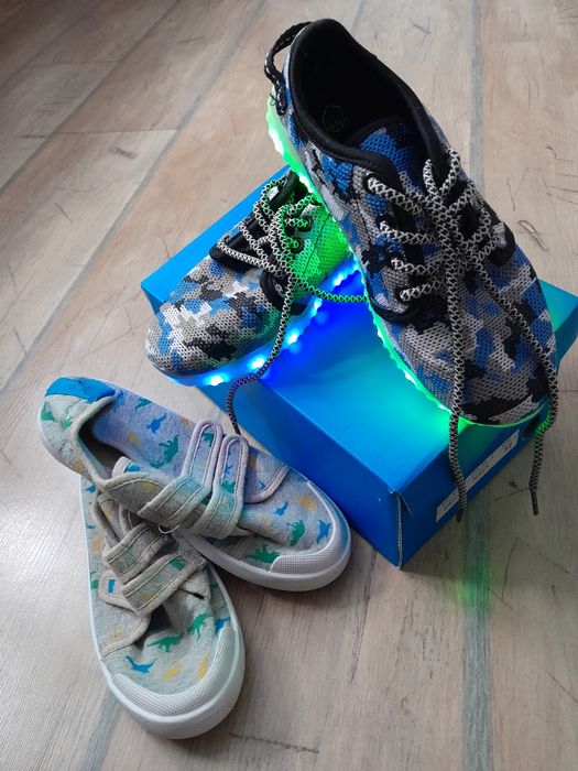 Buty świecące moro adidasy trampki
