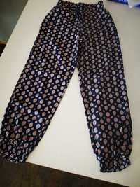 Calças tecido leve - cintura com elástico - Azul escuro e flores - 8A