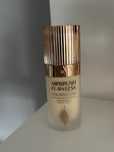 Podklad Charlotte Tilbury airbrush flawless foundation fluid nr 3