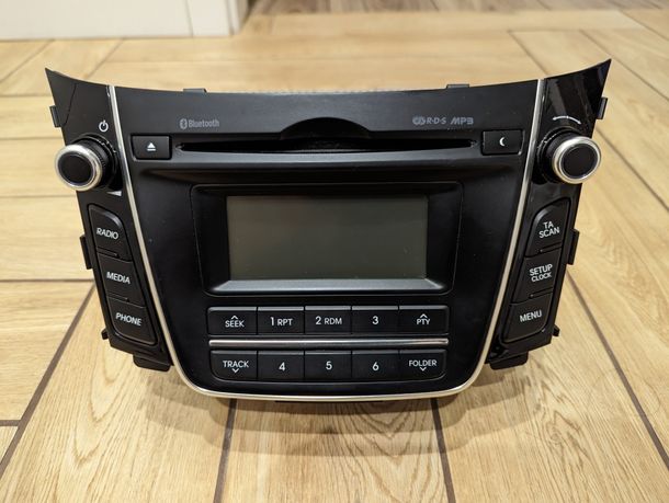 Hyundai i30 radio fabryczne Bluetooth CD MP3