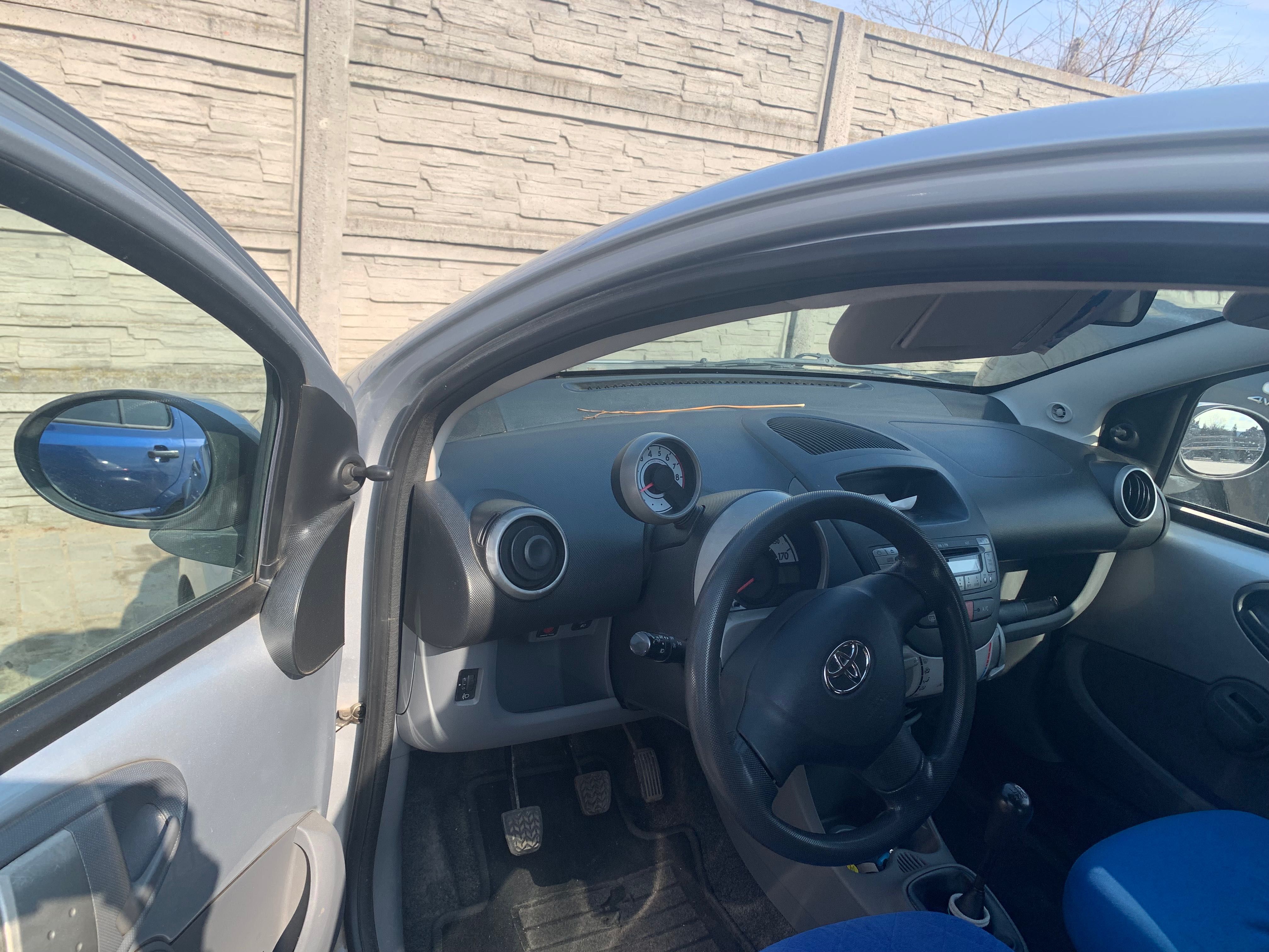Автомобіль Тoyota Aygo