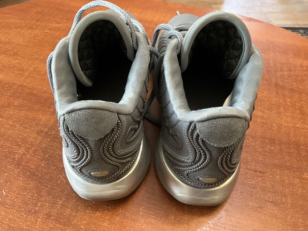 Баскетбольні кросівки Nike LeBron XXI cool grey (Eur 45|us 11)