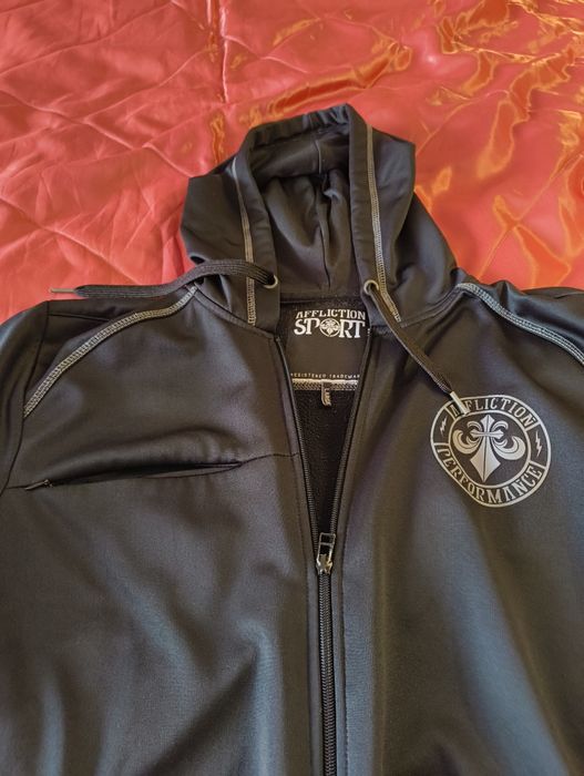 Чоловіча спортивний худі з капюшоном