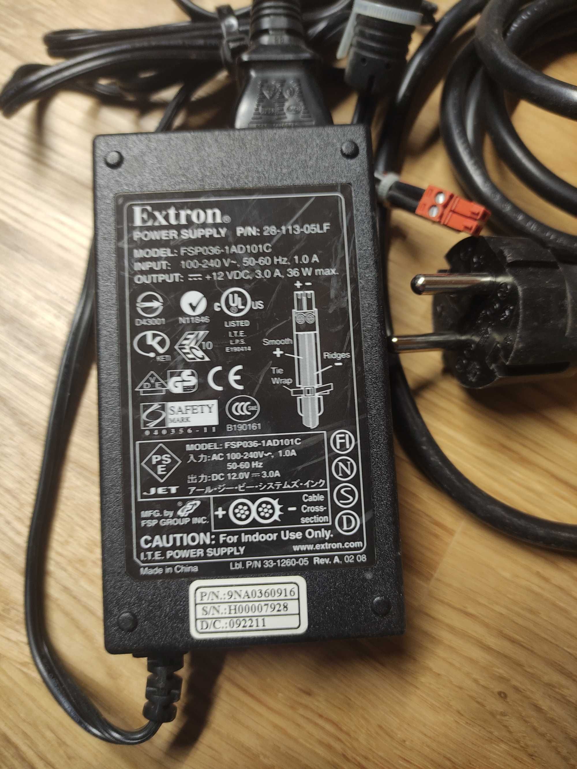 Zasilacz Extron FSP036-1AD101C out: 12v DC 3A 36W