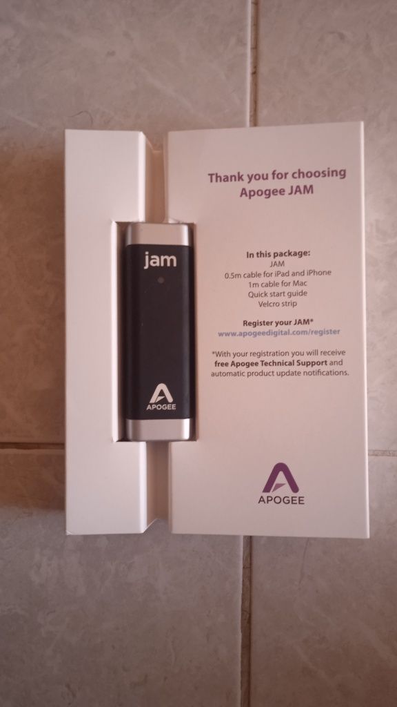 Apogee jam guitar interface